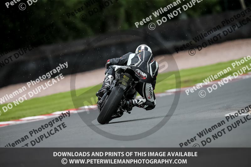 PJM Photography;anglesey;brands hatch;cadwell park;croft;donington park;enduro digital images;event digital images;eventdigitalimages;mallory;no limits;oulton park;peter wileman photography;racing digital images;silverstone;snetterton;trackday digital images;trackday photos;vmcc banbury run;welsh 2 day enduro